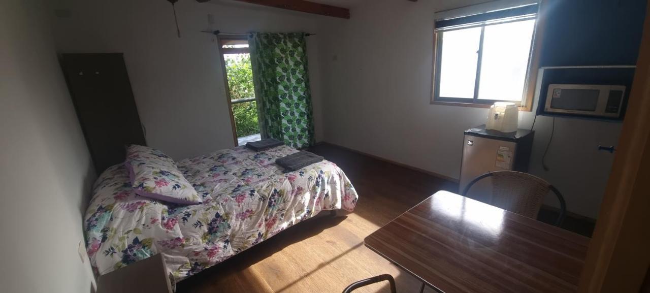Hostal Henua Roa 2 Apartment Hanga Roa Exterior photo